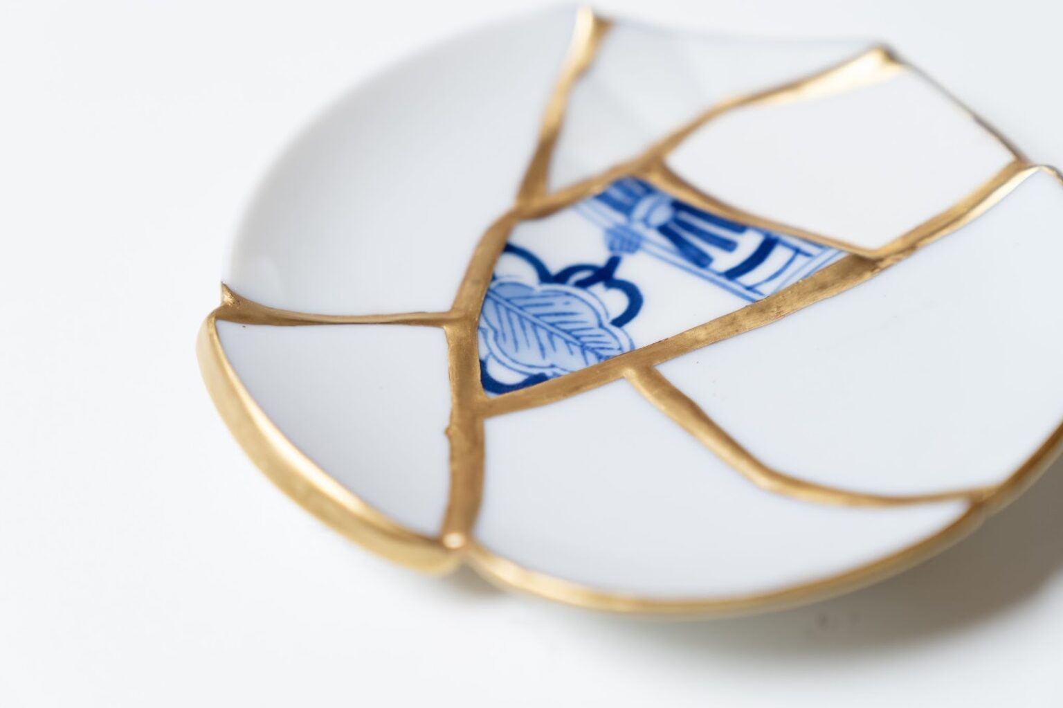 AWASE gallery × 株式会社CACL 共催企画「We Are All Fragments -私たちは、みんなカケラだ- 」in 「On」<span class='secondary-title' data-stt-ignore>AWASE gallery × CACL "We Are All Fragments" in On</span>